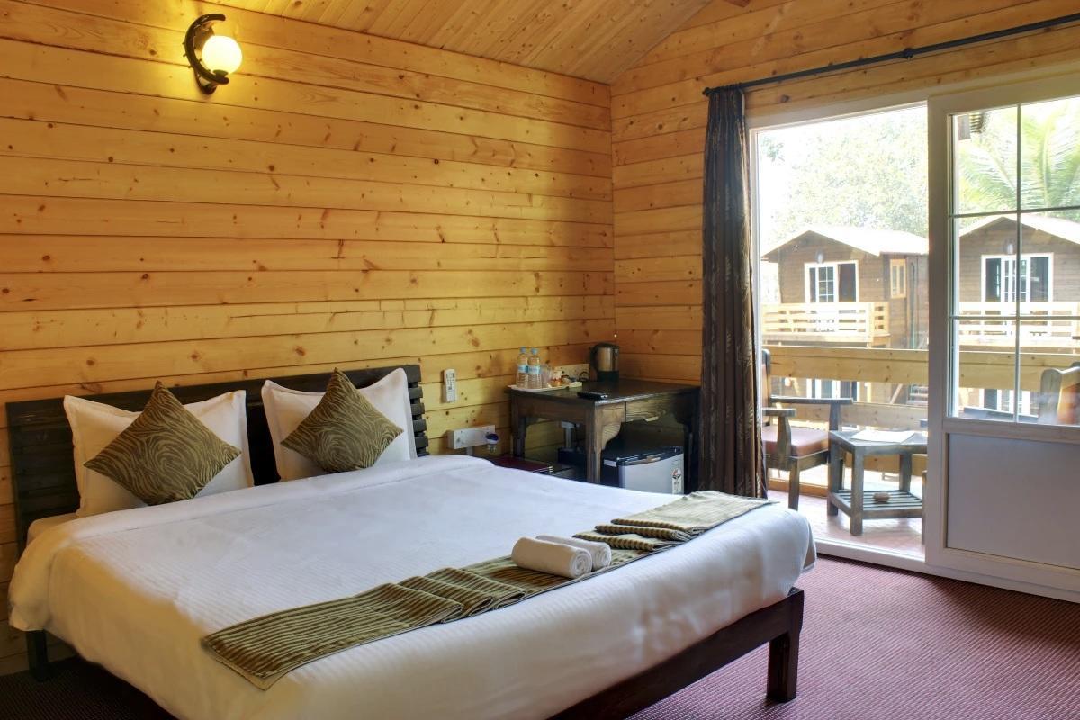 Tiara Fiesta Beach Cottages Morjim Extérieur photo